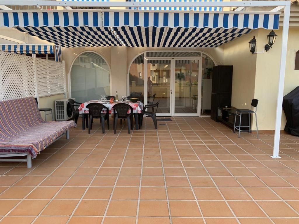 Encantador Piso Con Terraza Y Piscina Apartamento Benalmádena Exterior foto